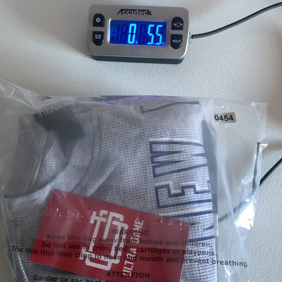 NFL NEW YORK GIANTS LONG SLEEVE SHIRT YOUTH XL , NWT - Picture 9 of 9